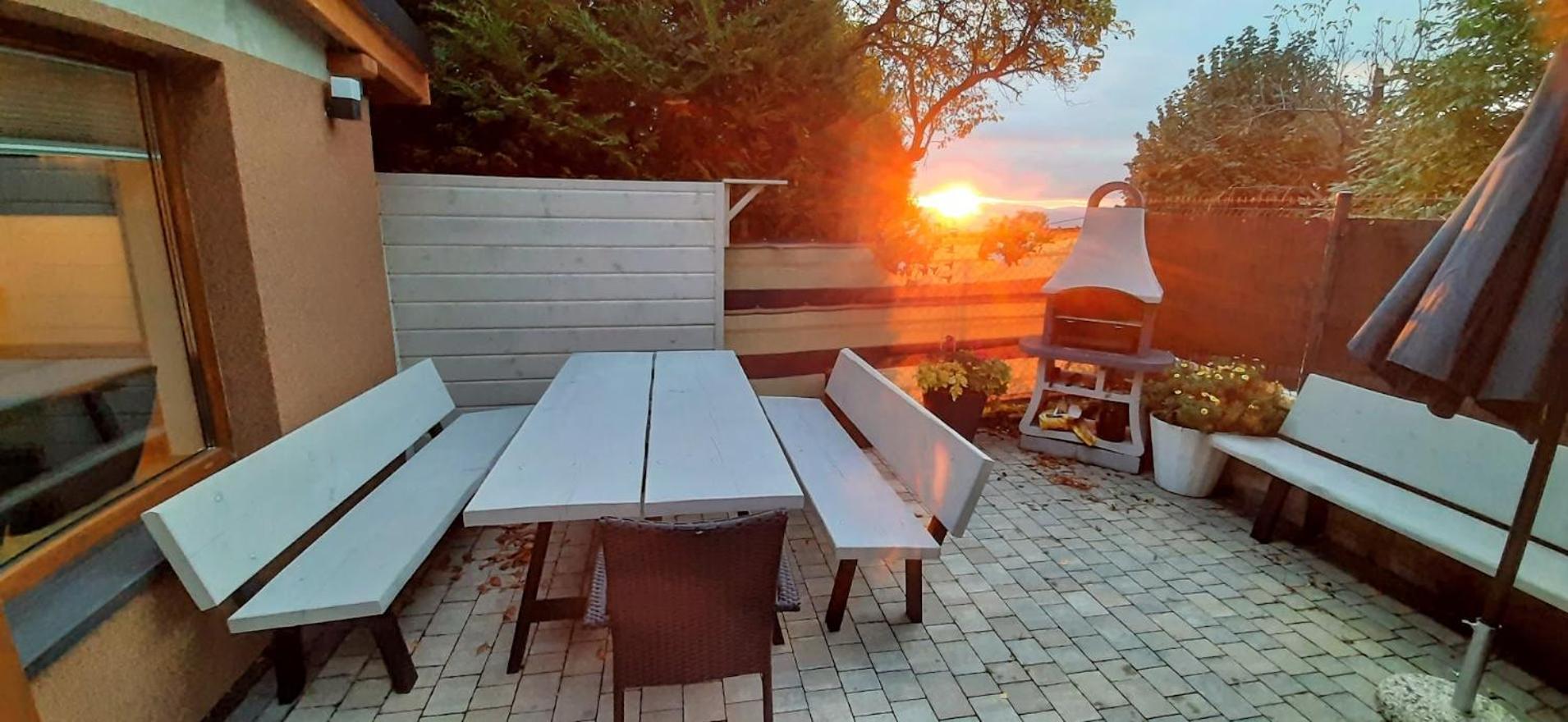 Apartament Pod Bukowym Lasem Meszna Exteriér fotografie